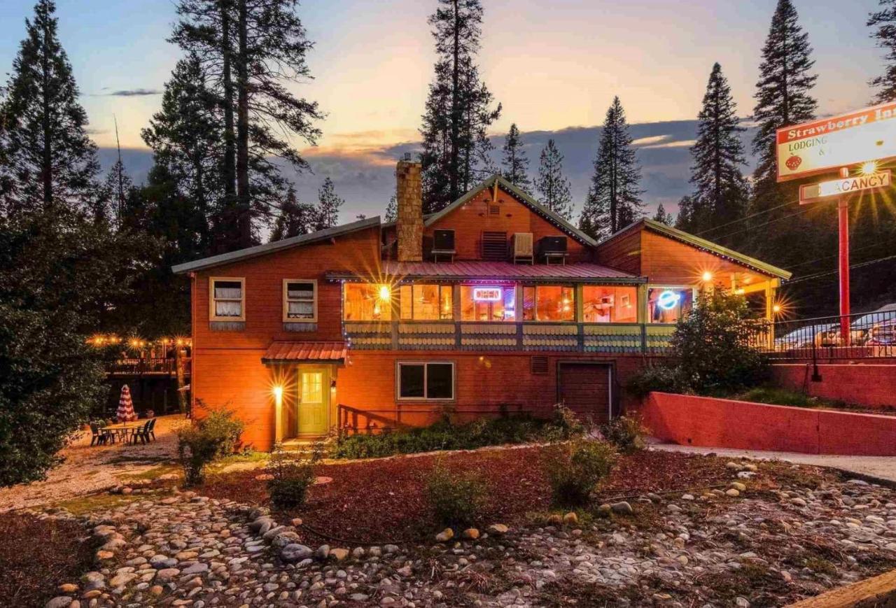 Strawberry Inn Exterior photo